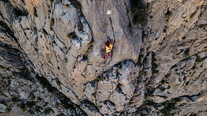 Everest’e 3 kez çıkan Tunç Fındık, Türk bayrağını farklı zirvelere de taşıyacak