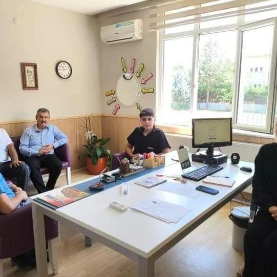 İnegöl’de LGS Tercih Danışmanlığı Hizmetleri devam ediyor