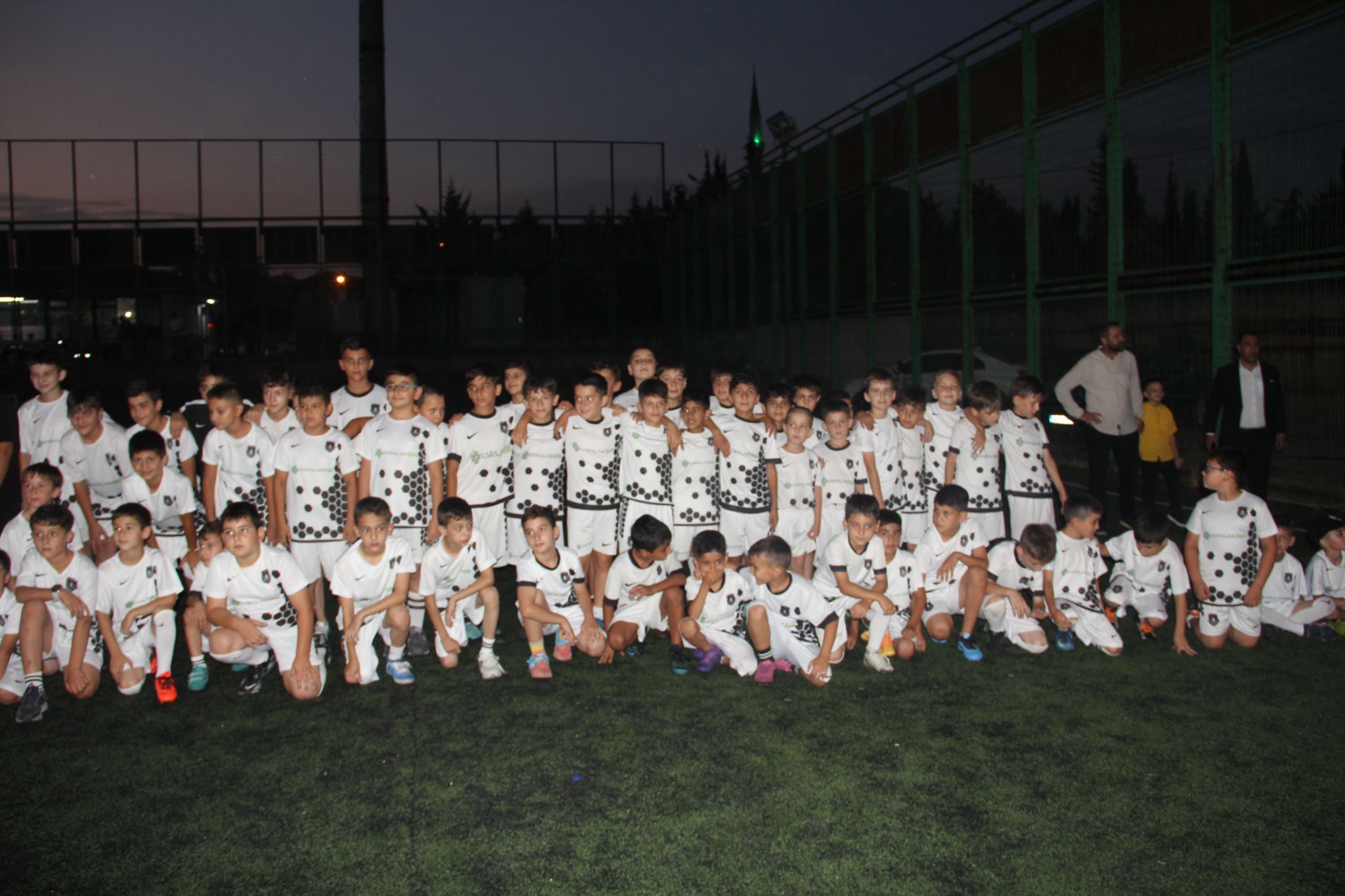 Akhisar Spor Yaz Spor Okulları görkemli açılış töreni ile start aldı