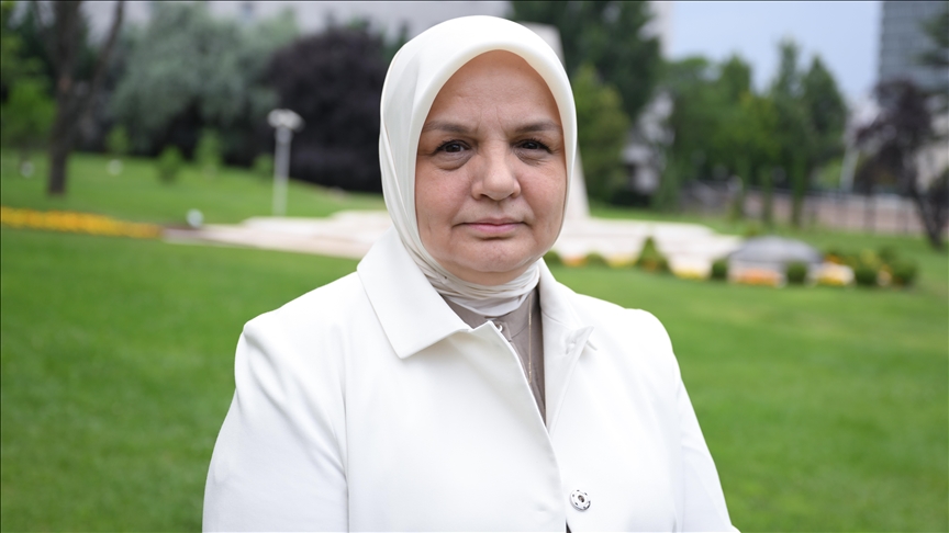 AK Parti Kadın Kolları’nın çalıştayında doğurganlık hızındaki düşüş masaya yatırıldı