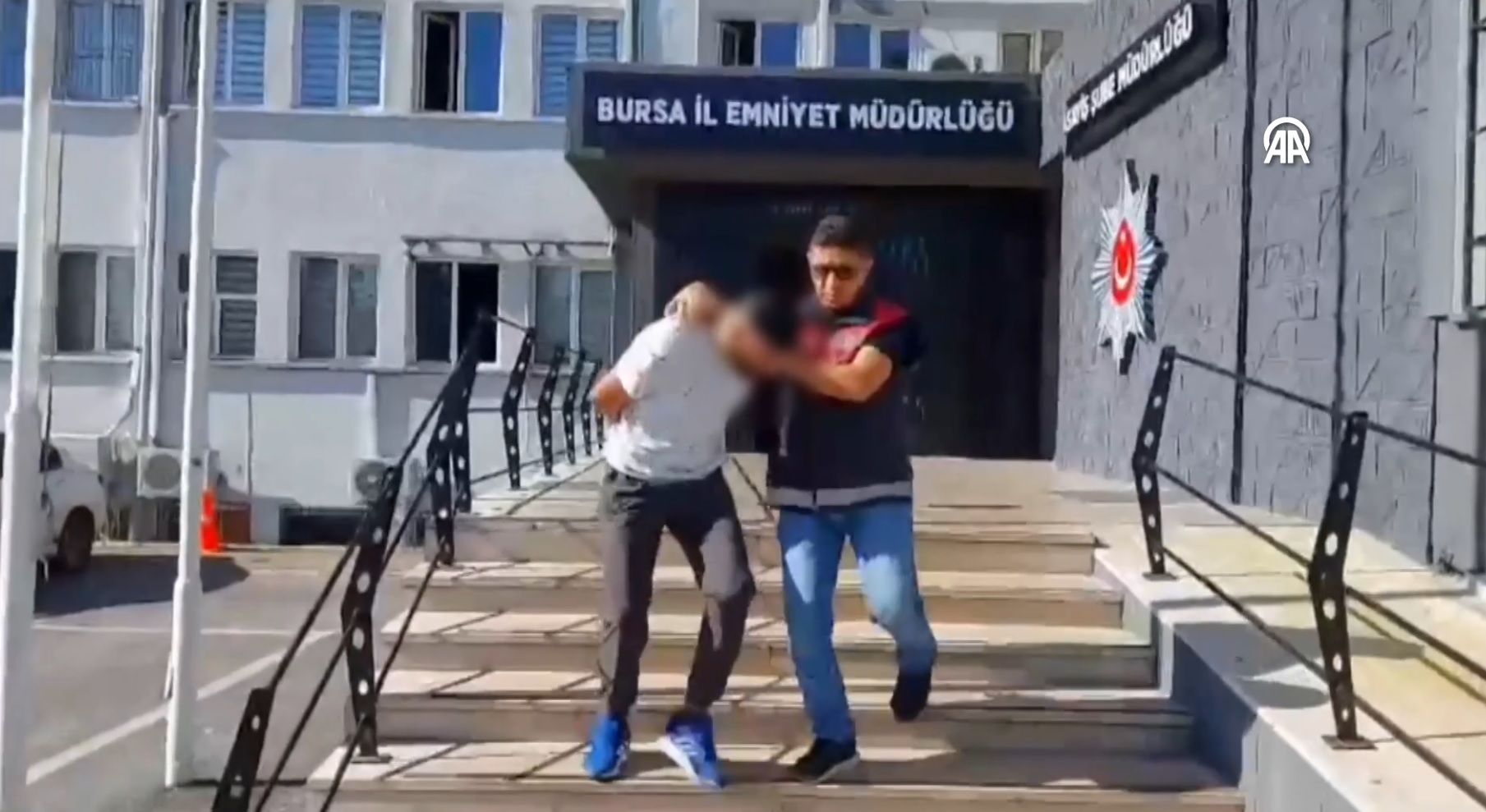 Cezaevinden çıktığı gün hırsızlık yapan şüpheli tutuklandı