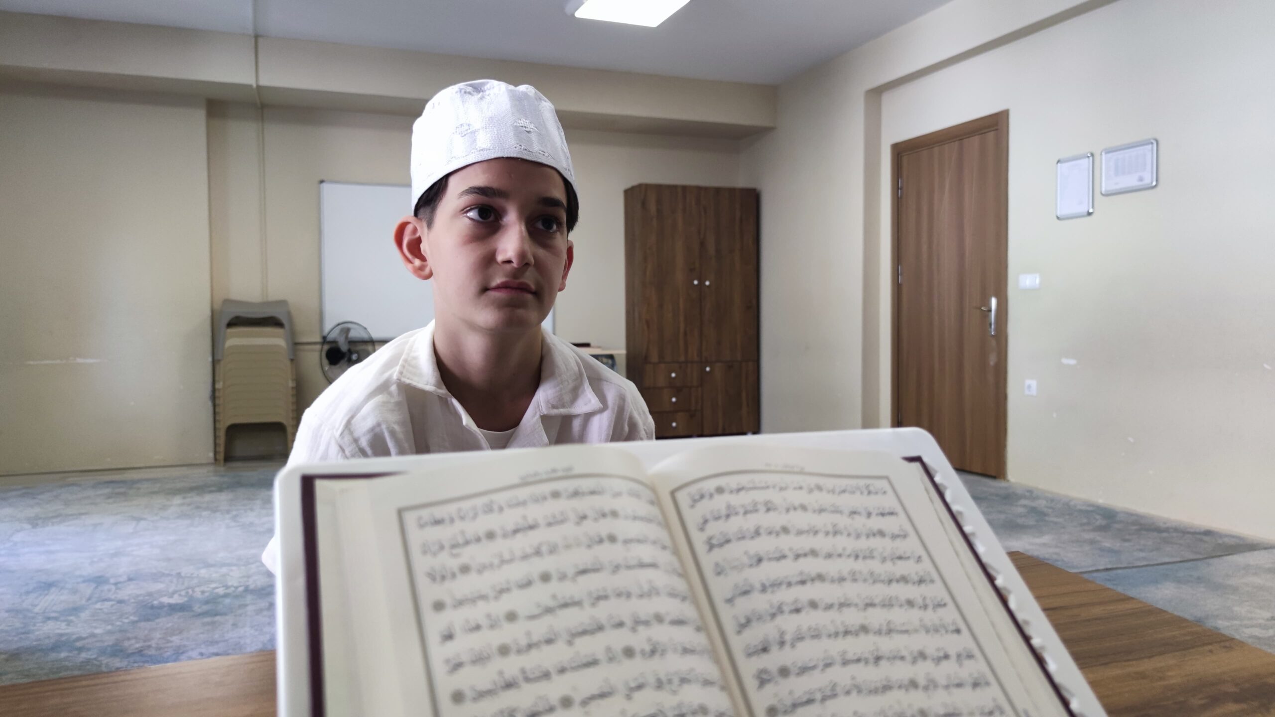 İnegöllü Emirhan, 4 buçuk ayda ‘Hafız’ oldu