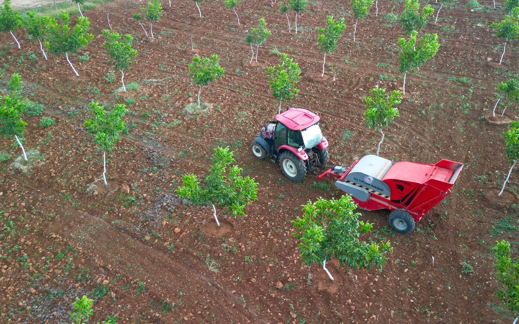 İNEGÖL’ÜN TOPRAĞINDA BU YÖNTEMLE VERİM ARTIYOR