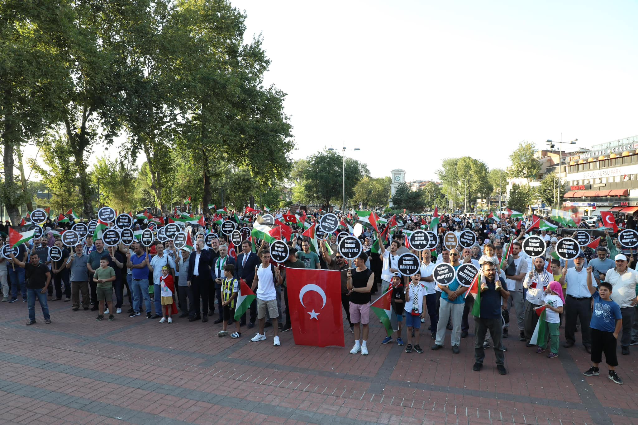 Hepimiz İsmail Heniyye’yiz