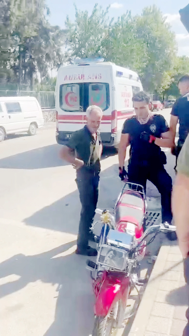 Motosiklet sürücüsü ‘zincir kopması’ ile hastanelik oldu