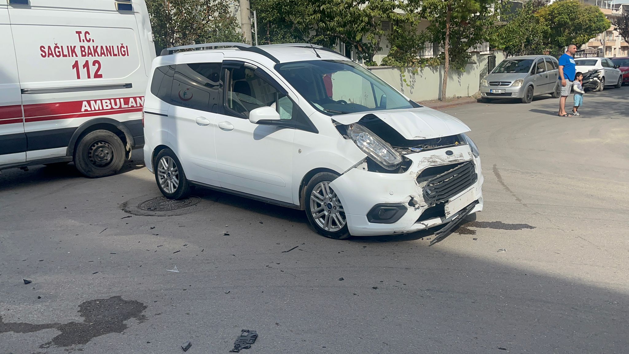 İnegöl’de korkutan kazada çok sayıda kreş öğrencisi yaralandı