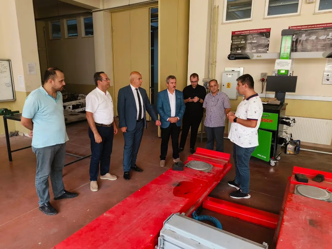 Başmüfettiş Bülent İpek’ten İnegöl’e ziyaret