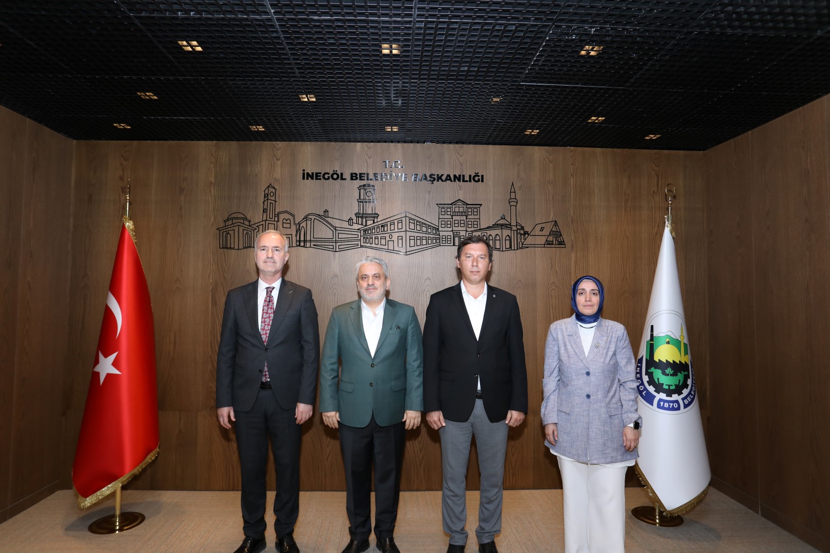 İnegöl Belediyesi’nden üniversite öğrencilerine müjde