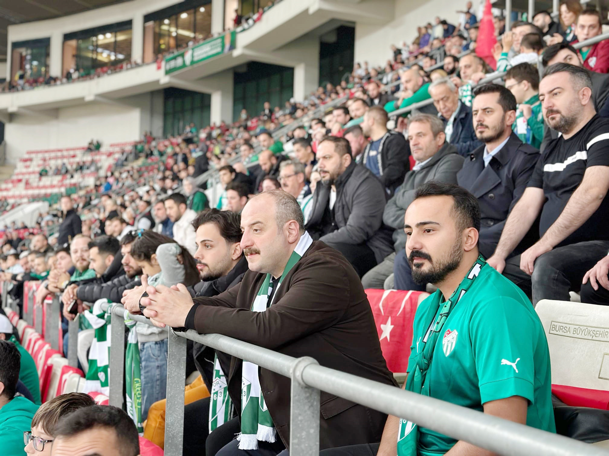 Bursaspor-Belediye Kütahyaspor maçını 42 bin 740 taraftar izledi