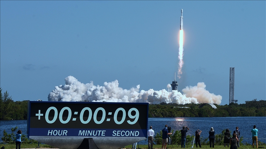 NASA, Jüpiter’in uydusu Europa’daki okyanusta hayat belirtilerini arayacak