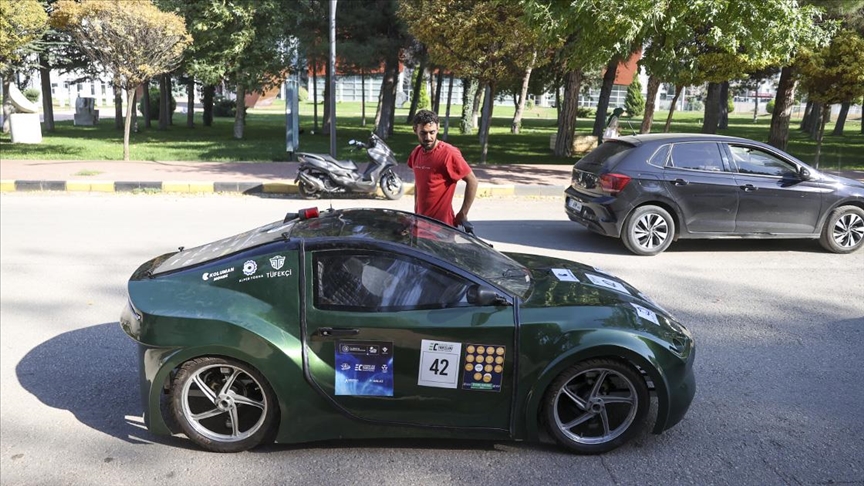 Gaziantep Üniversitesinin elektrikli aracı “Zeugma” TEKNOFEST’te çifte ödül aldı