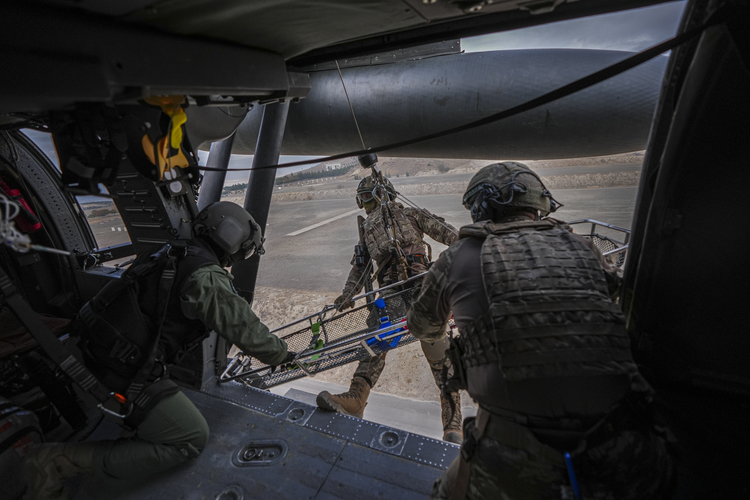 TSK’nın göz bebeği “bordo bereliler” hayat kurtaran eğitimler alıyor