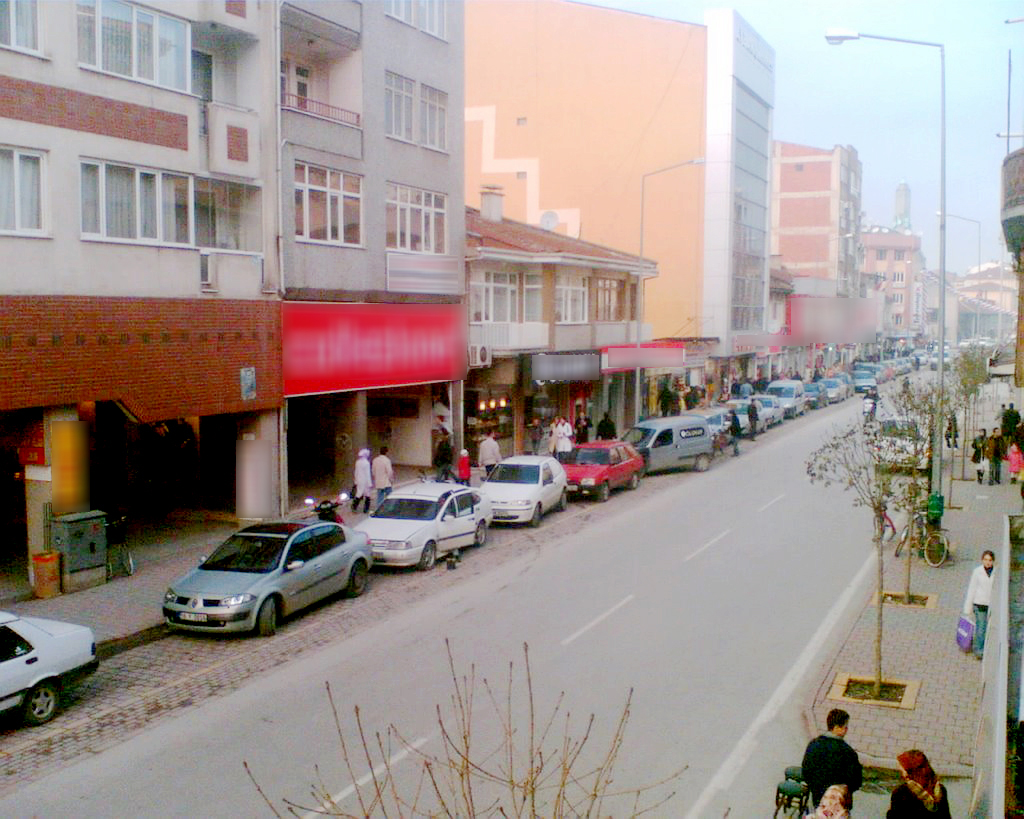 Bursa Büyükşehir’in kararı ile İnegöl’de otoparklar yeniden ücretli oluyor