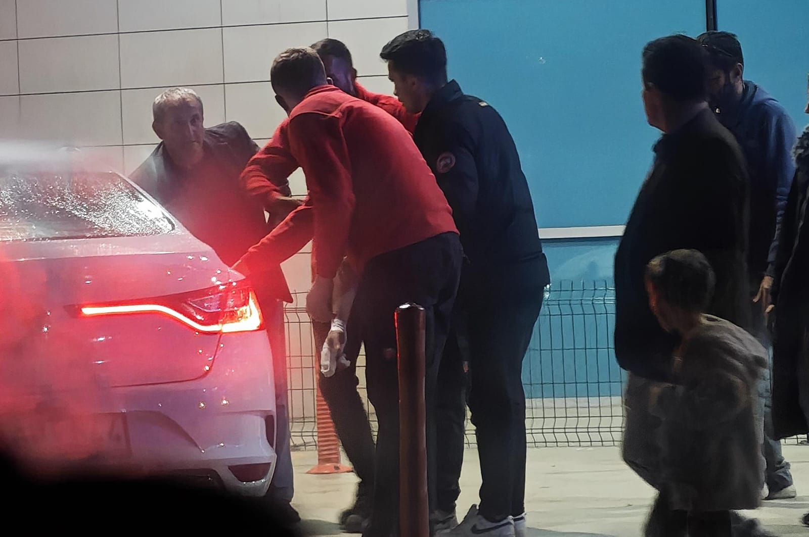 İnegöl’de bir anda kanlar içinde kaldı