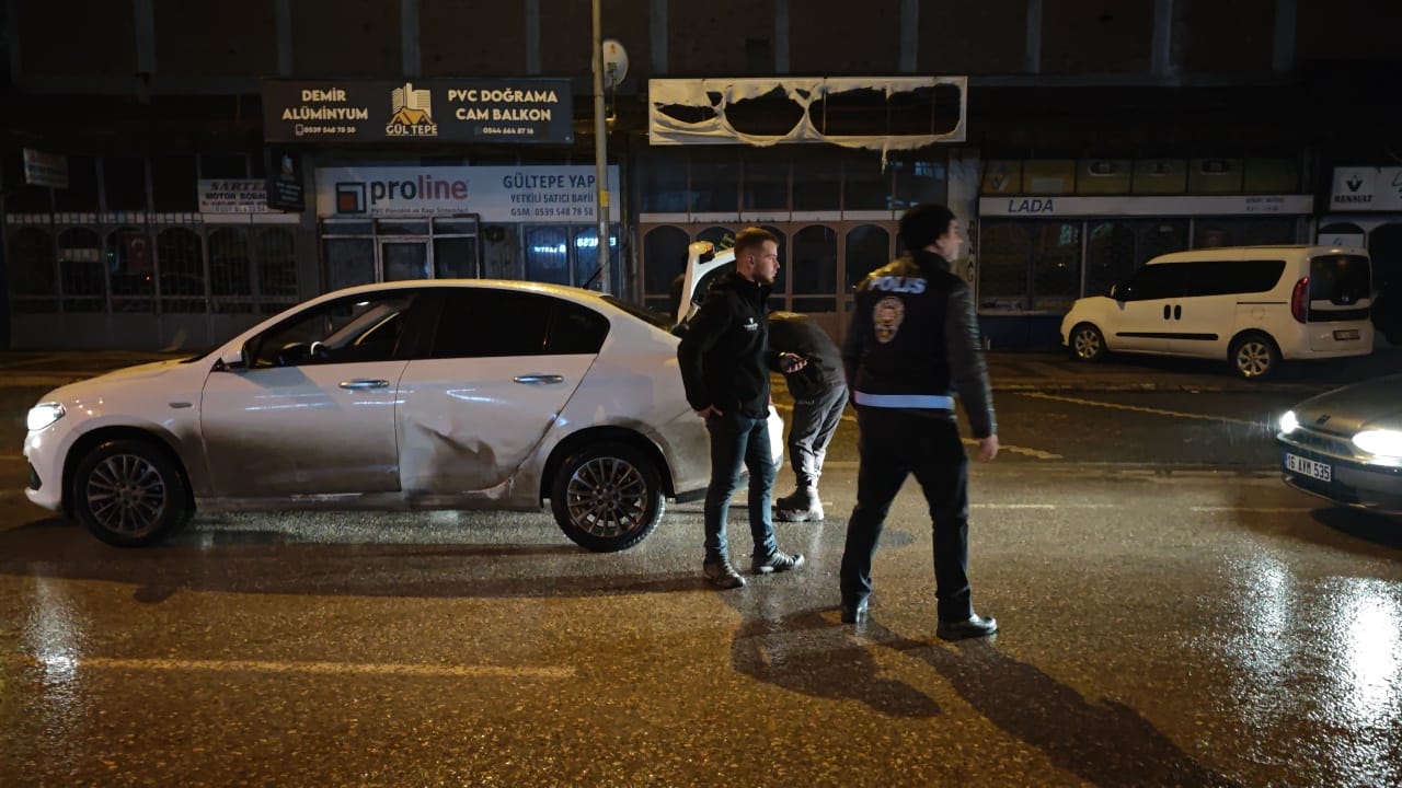 İnegöl’de yollar tutuldu, sürücülere 135 bin lira ceza kesildi