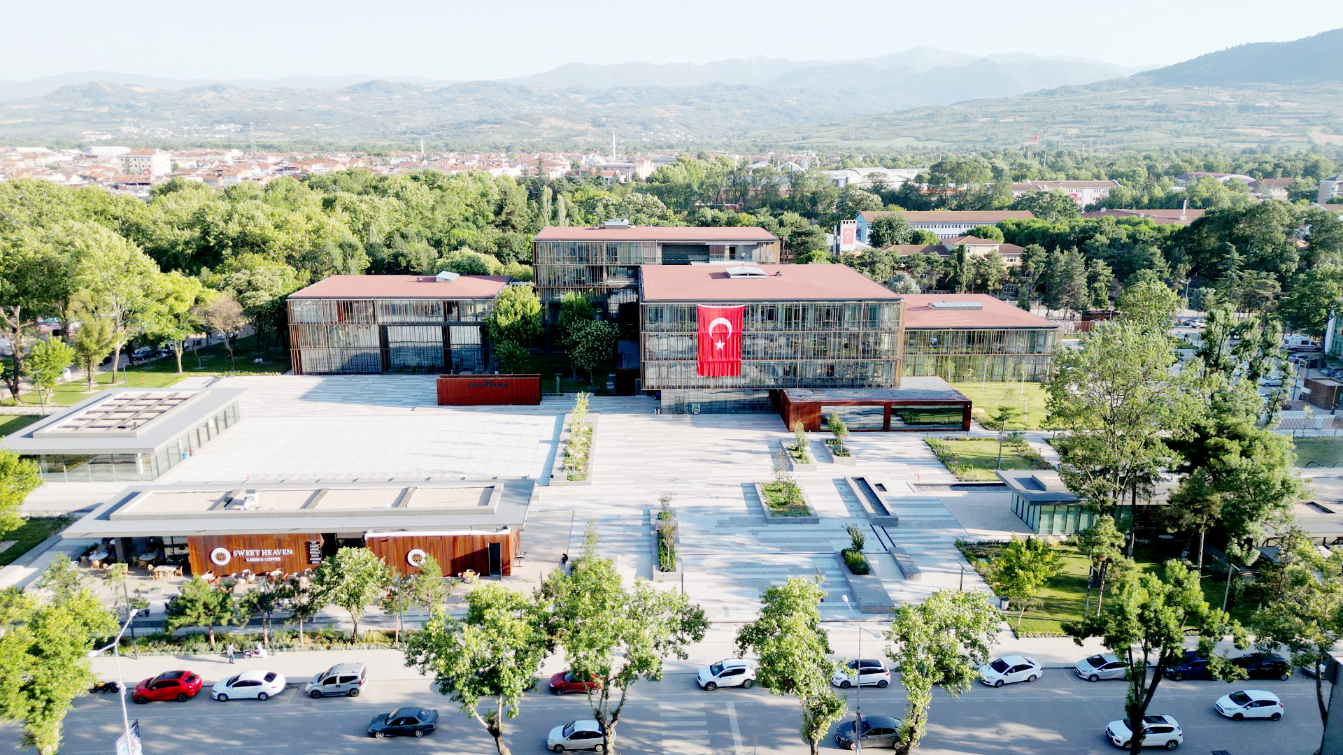 İnegöl Belediyesi’nde vergi ödemelerinde büyük kolaylık