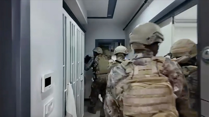 Dev operasyonda 270 şüpheli yakalandı