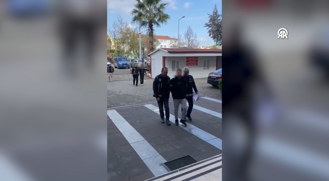 3 kez kurşunladıkları iş yerini tekrar kurşunlamak için gelen şüpheliler yakalandı