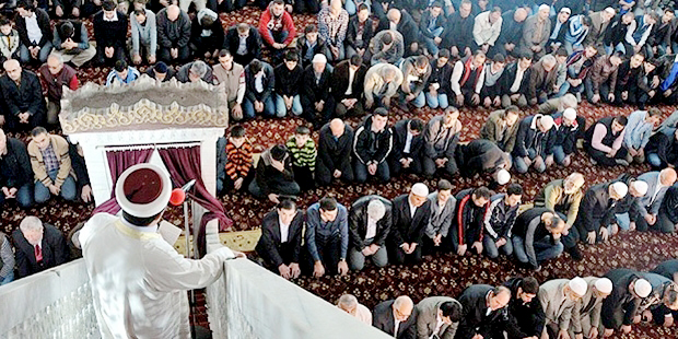 Yılbaşı kutlamaları doğru değil