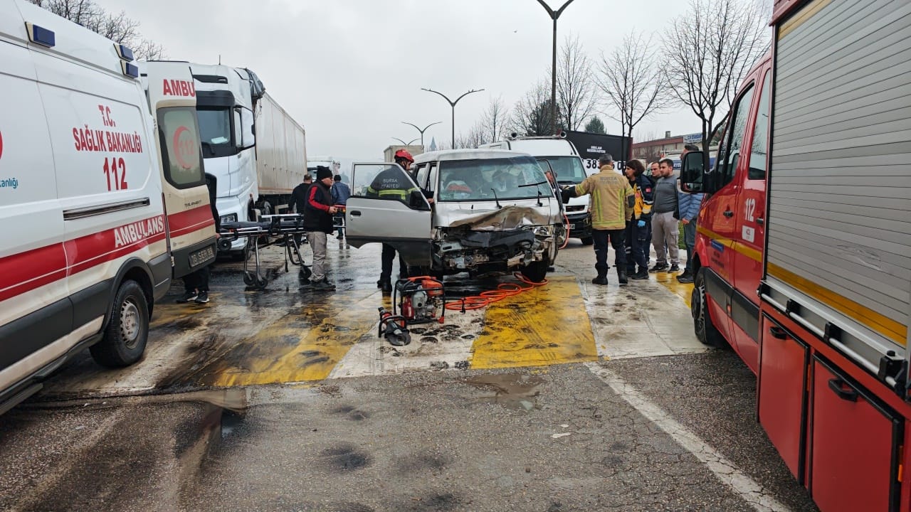 İnegöl’de feci kaza