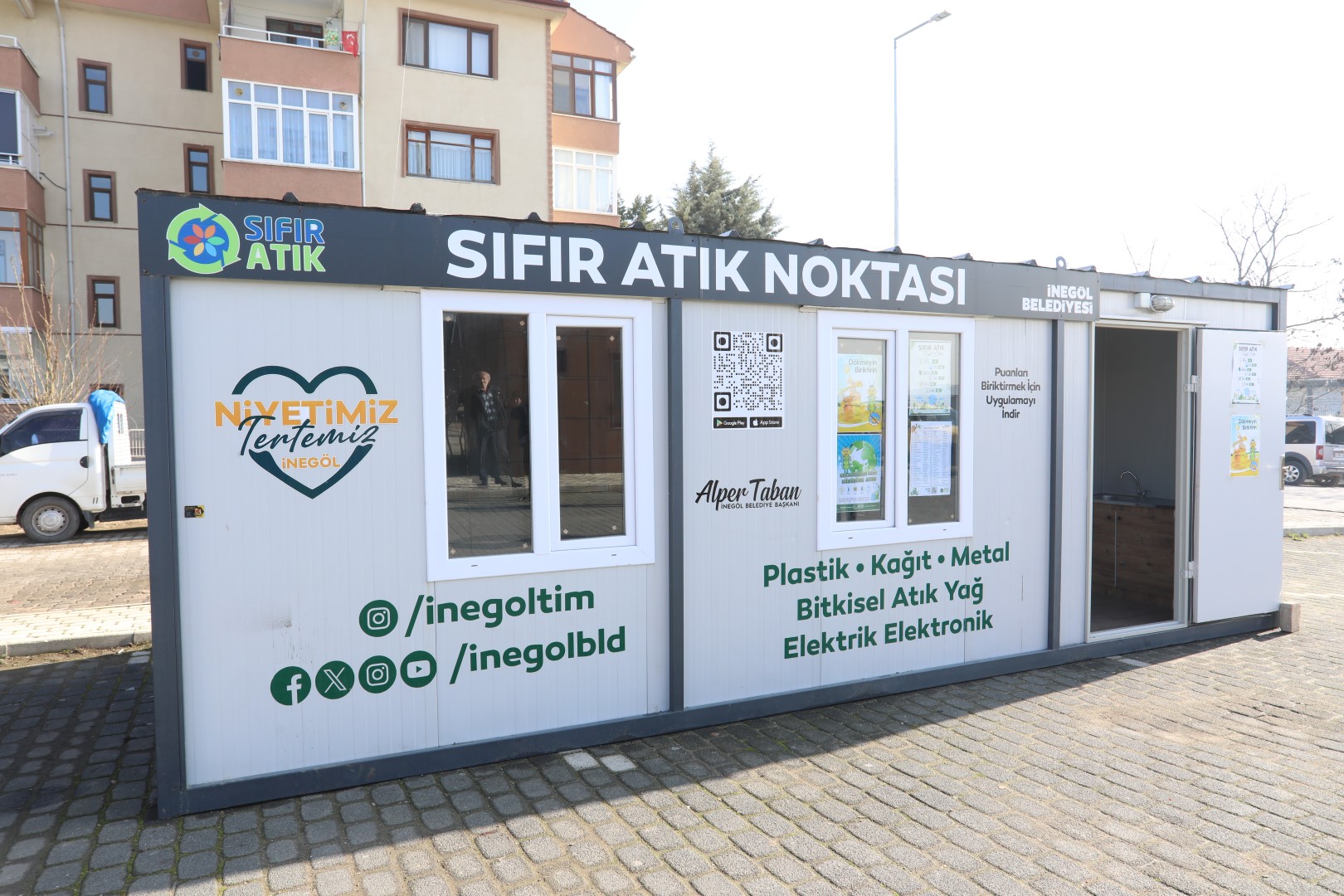 İnegöl’de 2 yeni sıfır atık noktası hizmete girdi