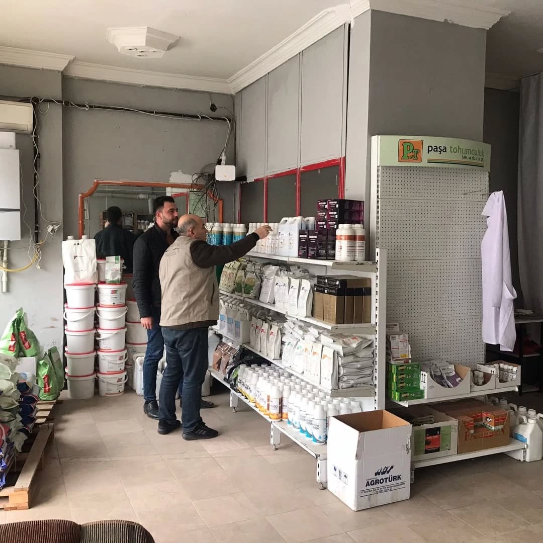 İnegöl’de gübre bayilerine denetim devam ediyor