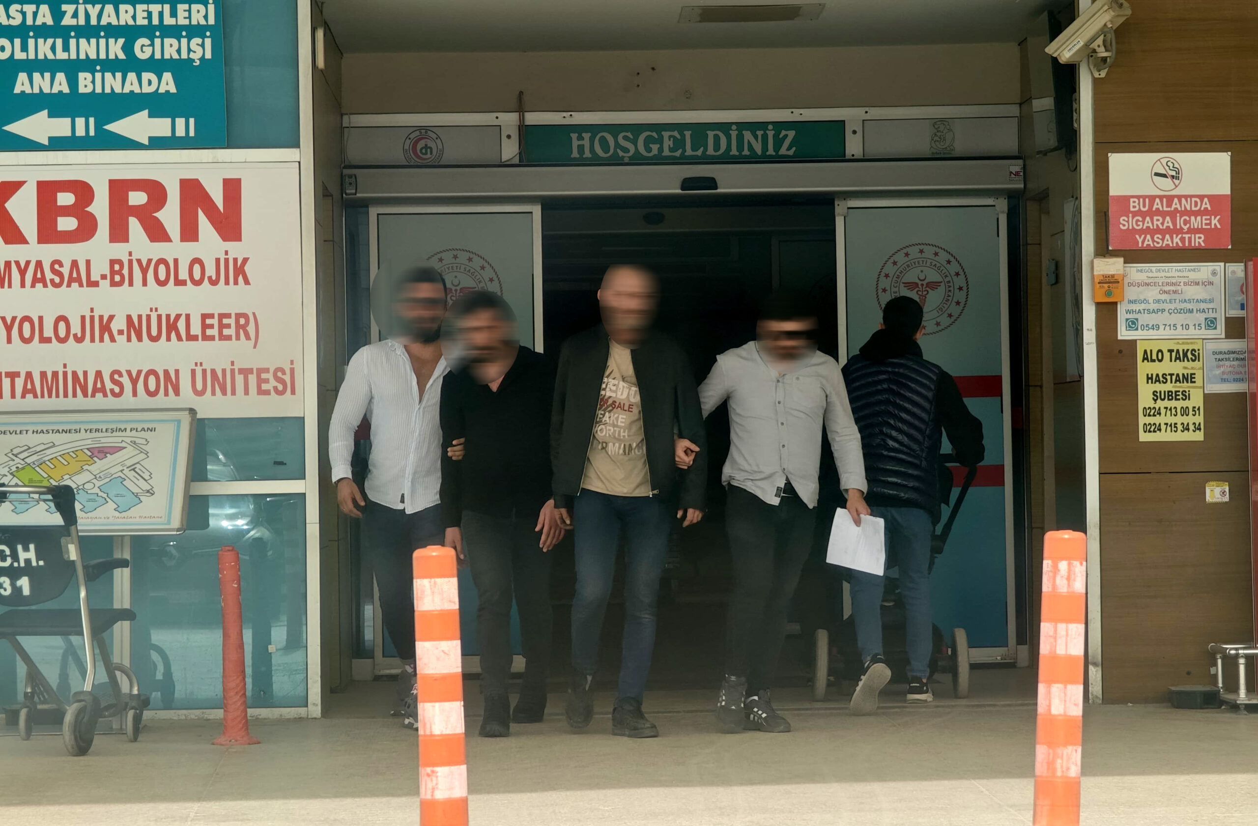 Uyuşturucu ticareti yaptığı iddia edilen kişiler tutuklandı