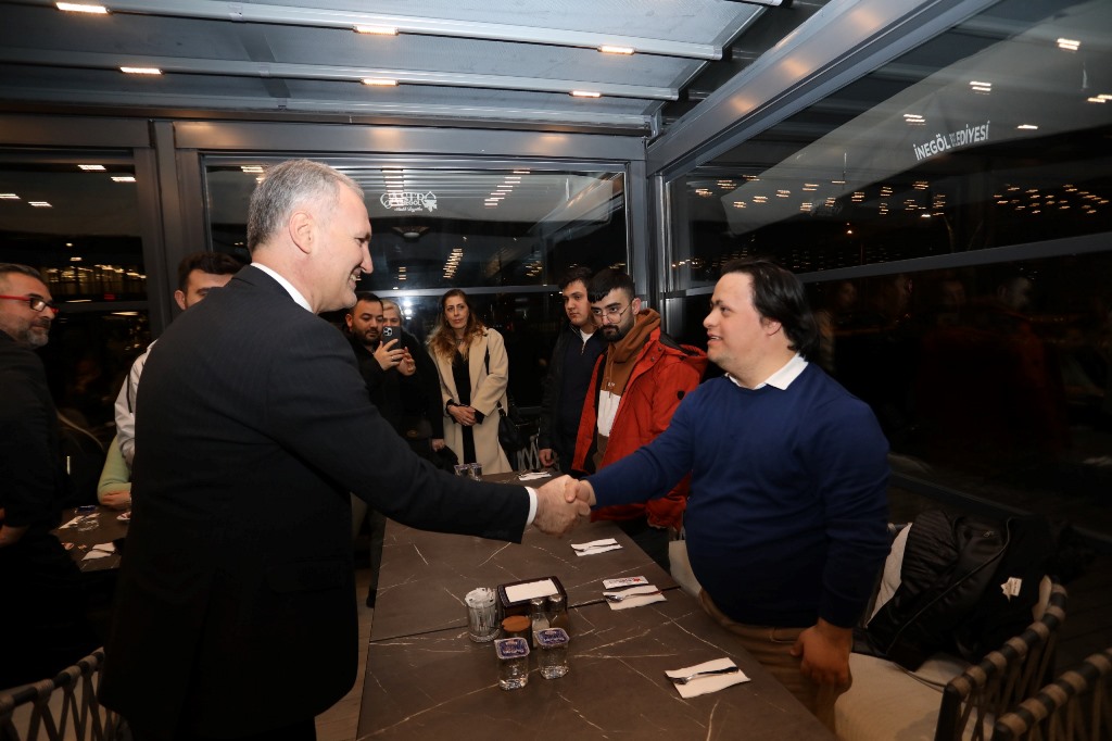 Başkan Taban, Down Sendromlu öğrencilerle bir araya geldi