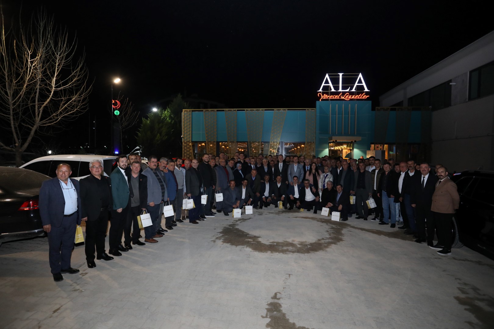 İnegöl’de birlik beraberlik sofrası kuruldu