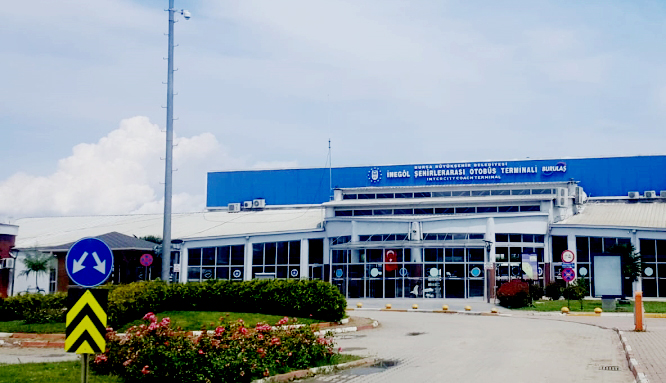 İnegöl Otobüs Terminali’nde bayram yoğunluğu başladı