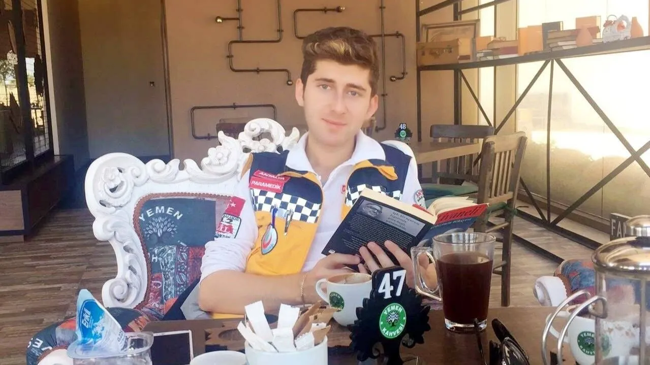 Sigarası olmadığı için döverek öldürdüler