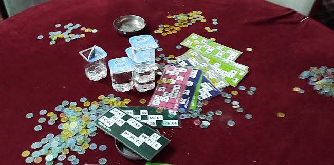 Kumar oynarken yakalandılar