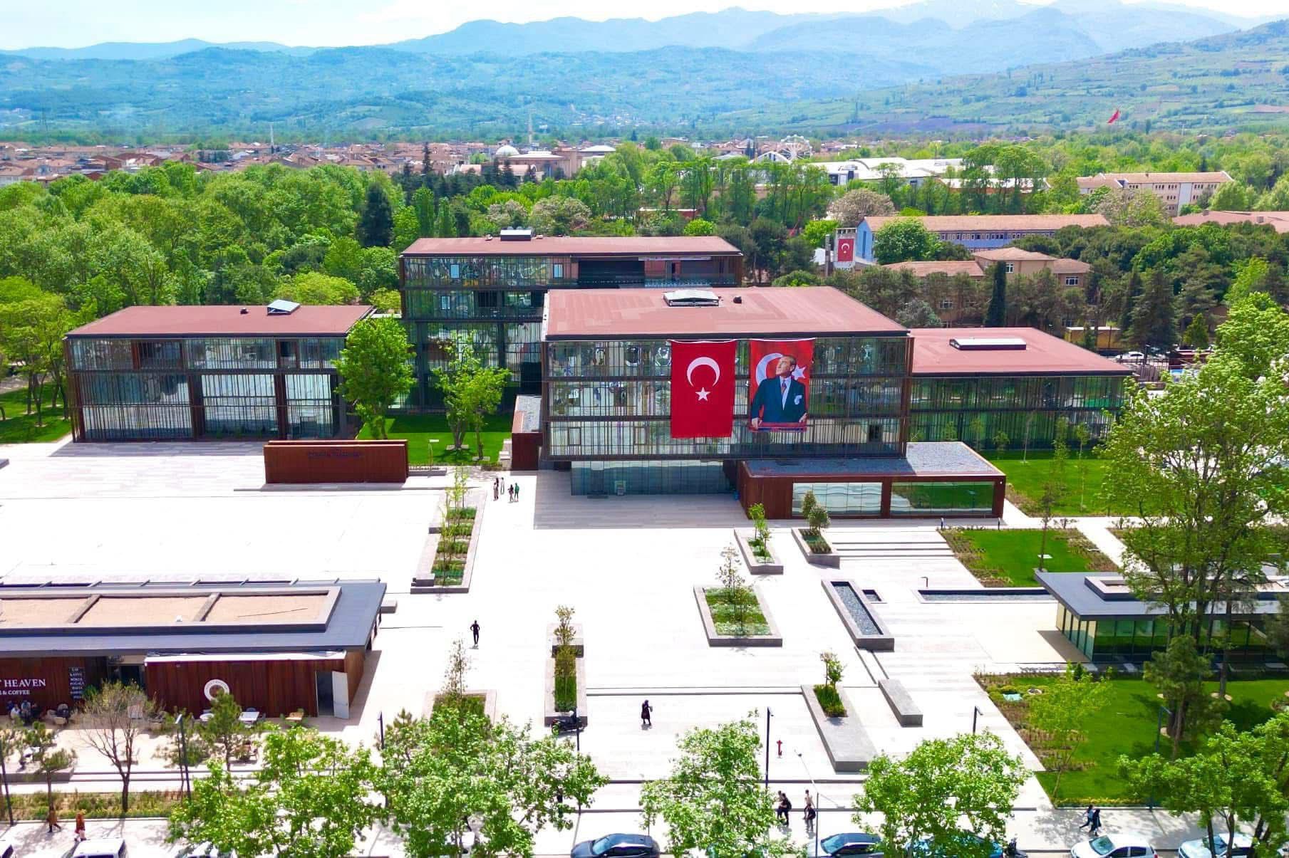 İnegöl Belediyesi Bütçede Gelir Fazlası Verdi