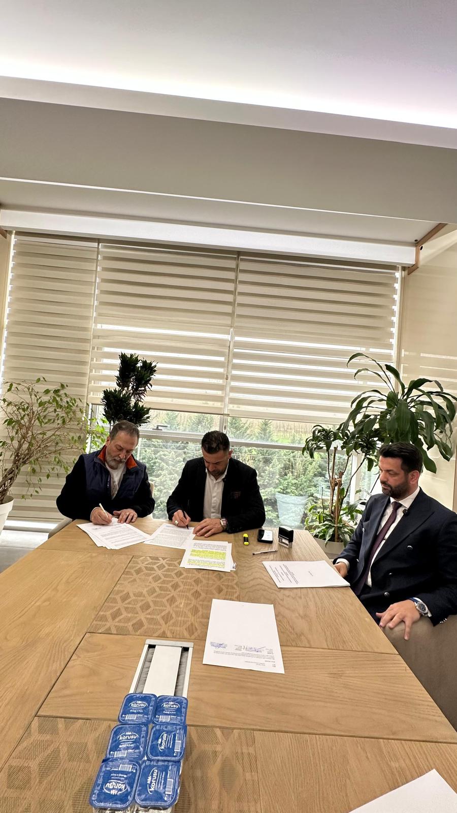 Tek Enerji ve Mobiliyum AVM’den Türkiye’de Bir İlk: 5 Yıllık Yap-İşlet-Devret Modeliyle Örnek GES Yatırımı