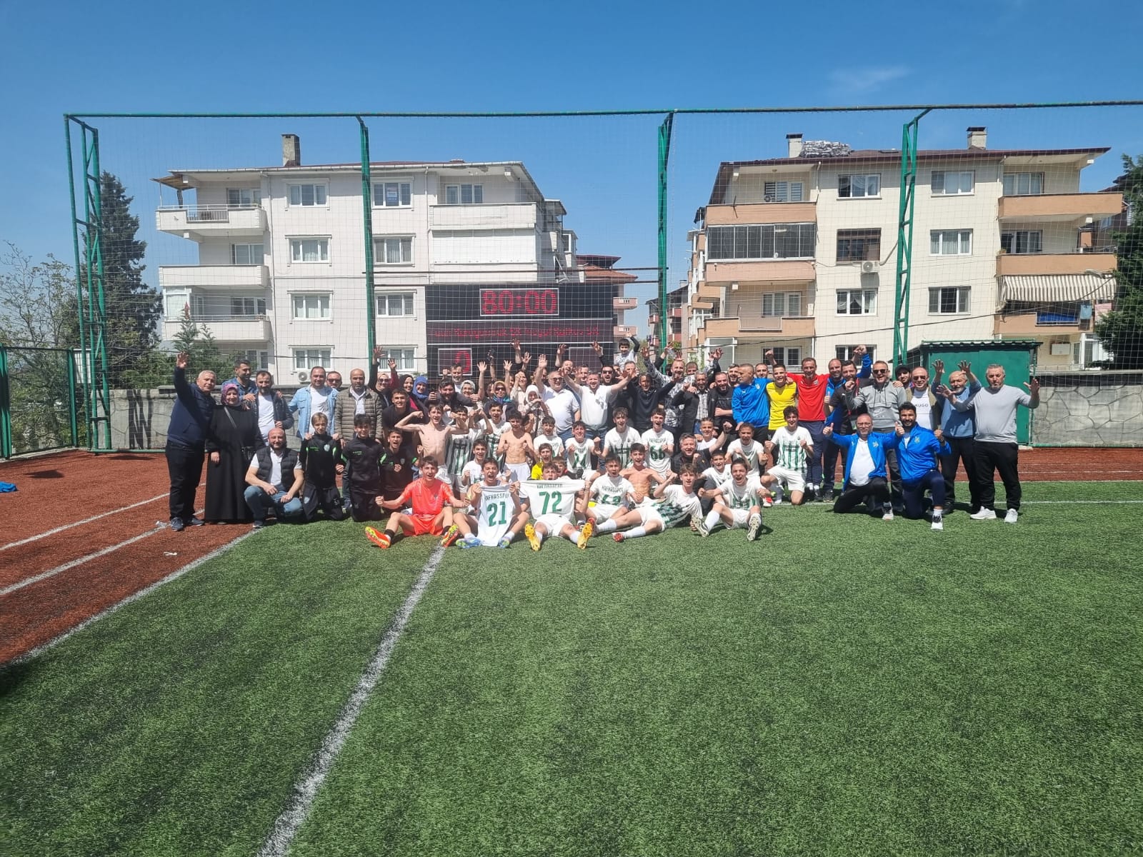 Kafkasspor’un gençleri umut saçıyor