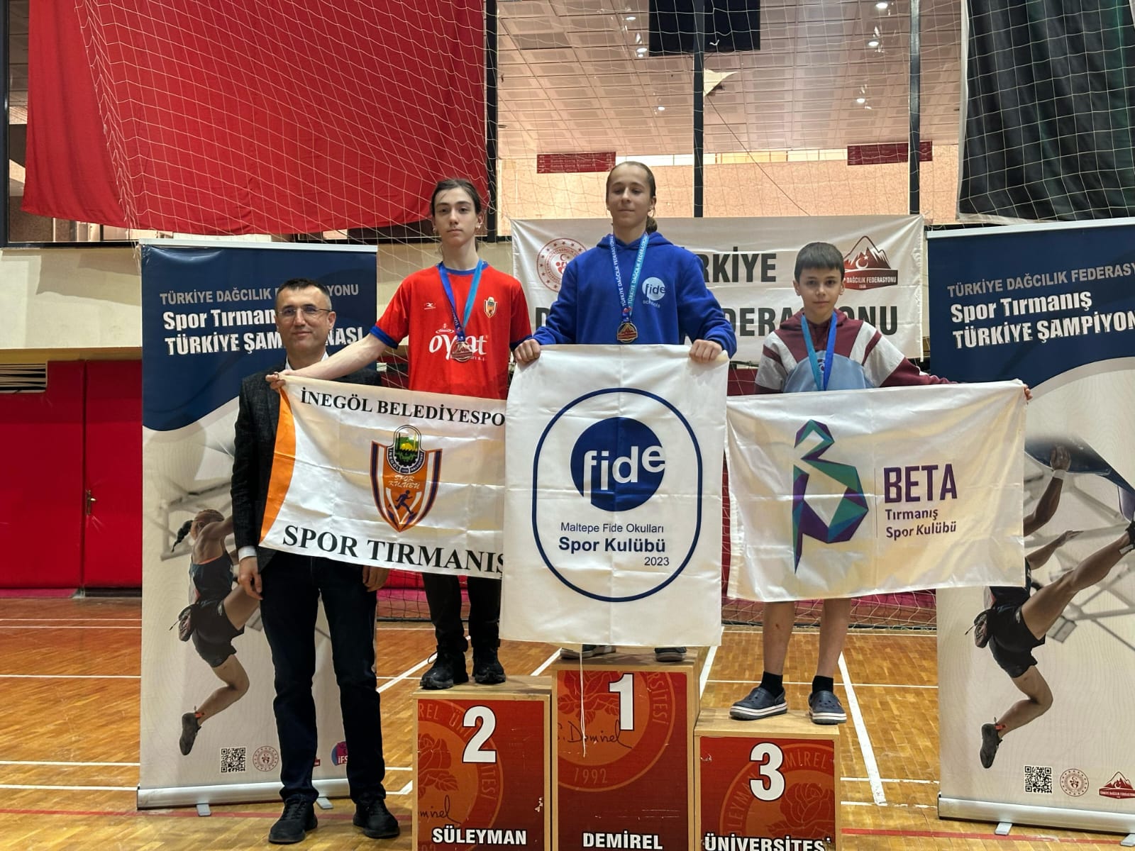 İnegöllü sporcular tırmanışta derecelere uzandı