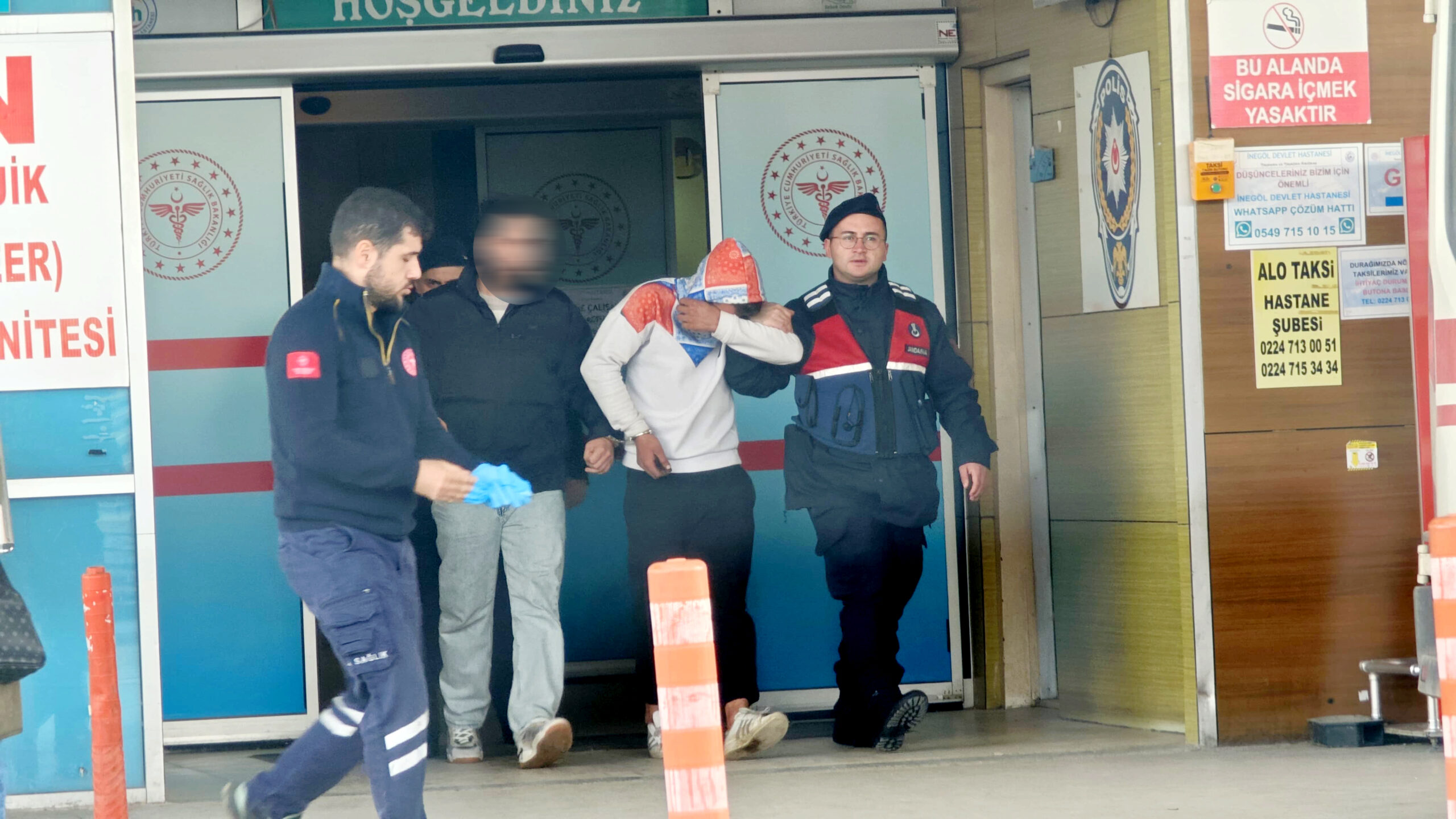 İnegöl’de hırsızlık suçundan aranan 2 şüpheli yakalandı