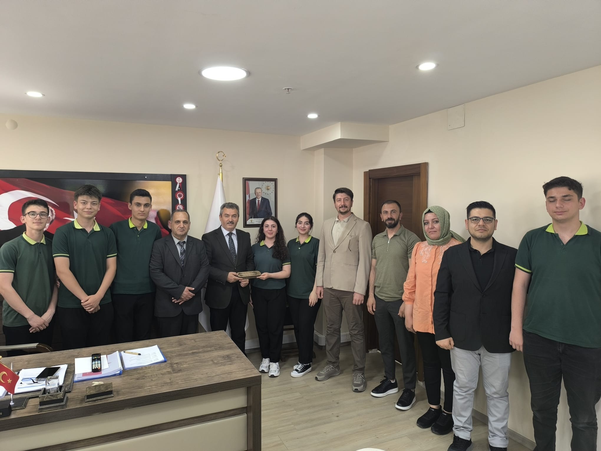 Sırbistan’dan dönen İnegöllü öğrenciler izlenimlerini paylaştı