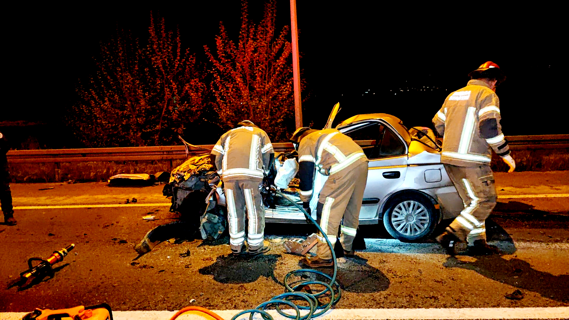 Genç sürücü kazada yaşamını yitirdi