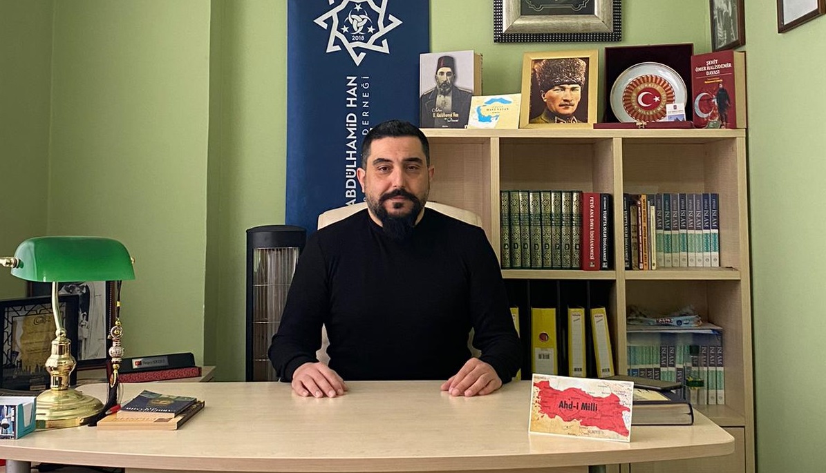 ‘LGBT global bir terör örgütüdür’