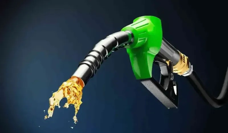 Petrol fiyatlarında sert düşüş 
