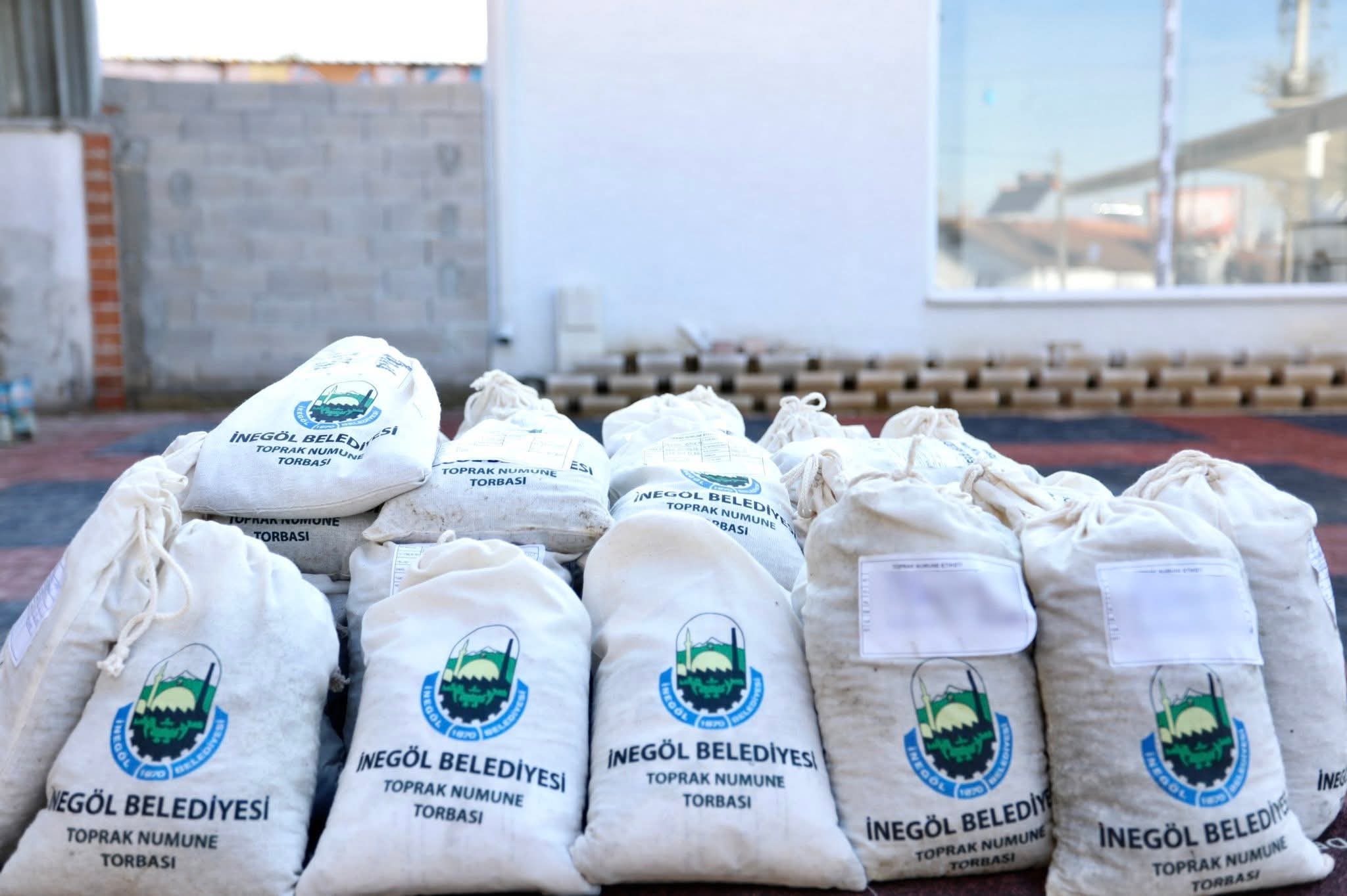 İnegöl Belediyesi’nden çiftçiye ücretsiz toprak analizi desteği