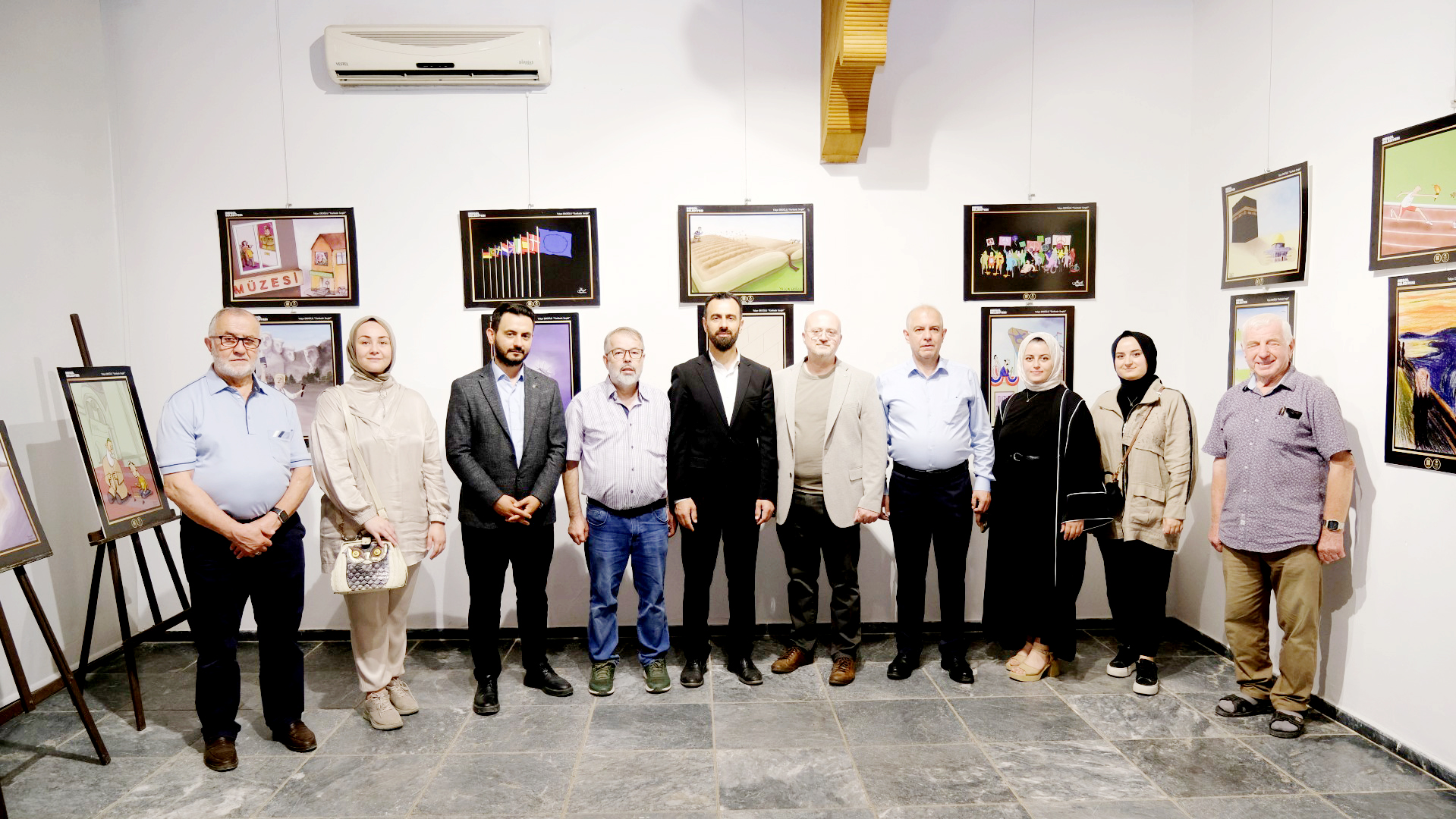 Ödüllü karikatürler İnegöl’de