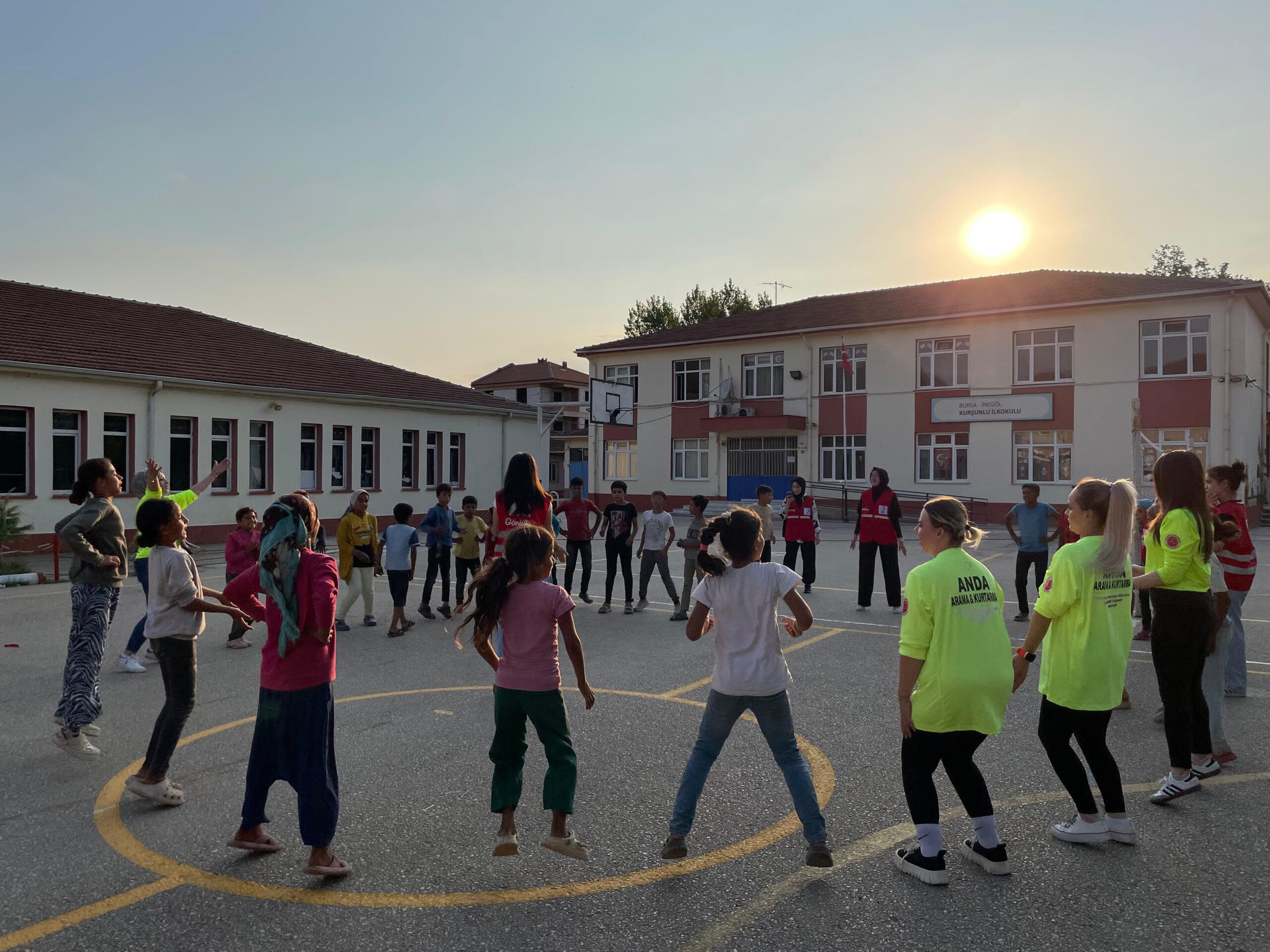 Genç Kızılay’dan mevsimlik işçi çocuklarına anlamlı etkinlik