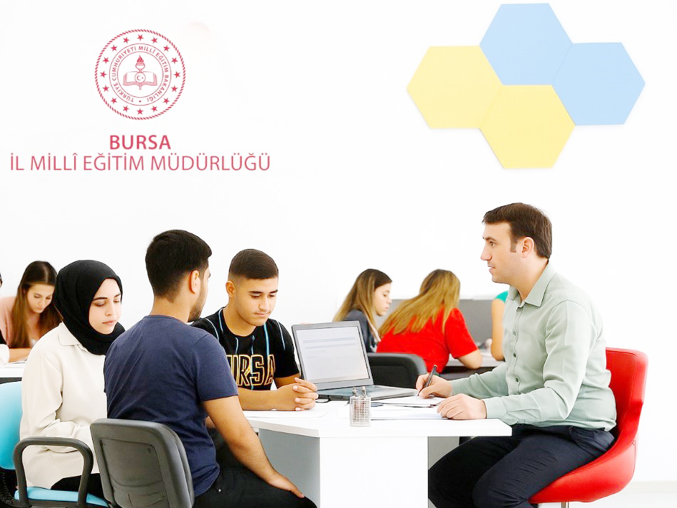 İnegöl’de LGS ve YKS tercih dönemi için rehberlik seferberliği