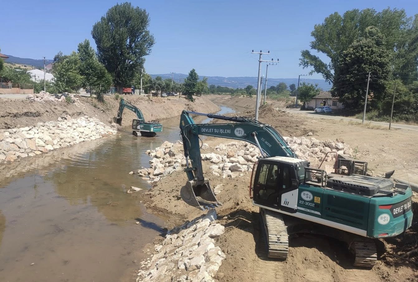 İnegöl’de sel ve su baskınlarına karşı önlemler artırılıyor