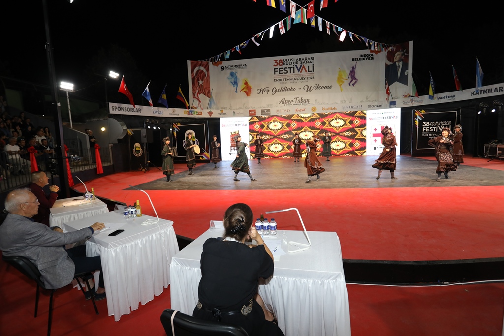 Farklılıkların zenginliğe dönüştüğü festivalde dördüncü gün geride kaldı