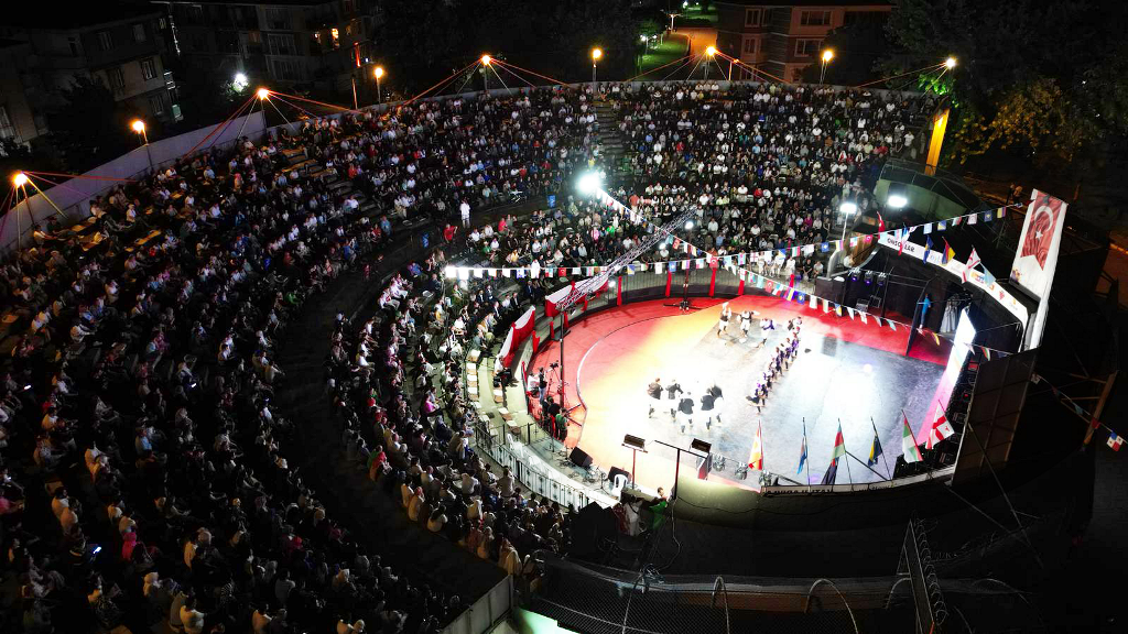 38. Uluslararası Kültür Sanat Festivali  açılış programlarıyla başladı