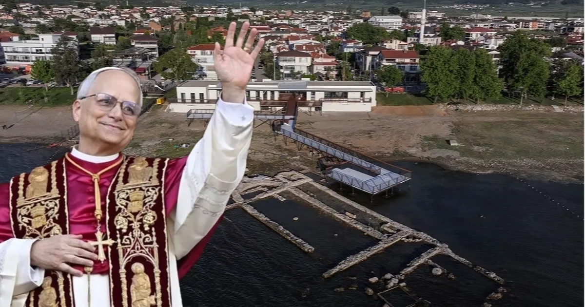 Masum bir program değil, sembolik bir gösteri