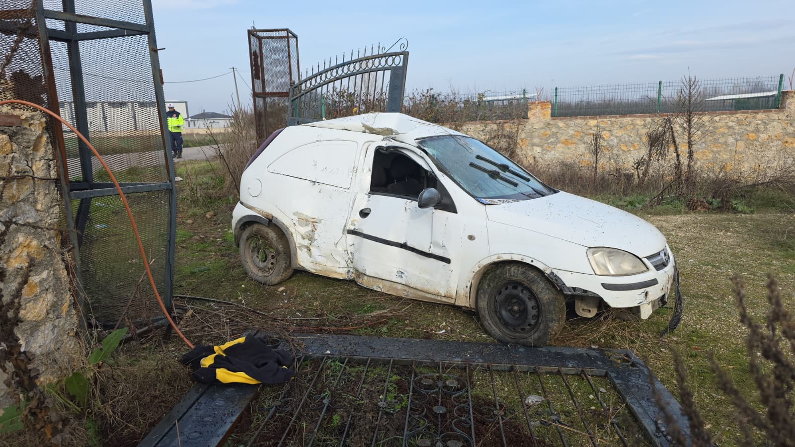 Takla atan aracın sürücüsü yaralandı